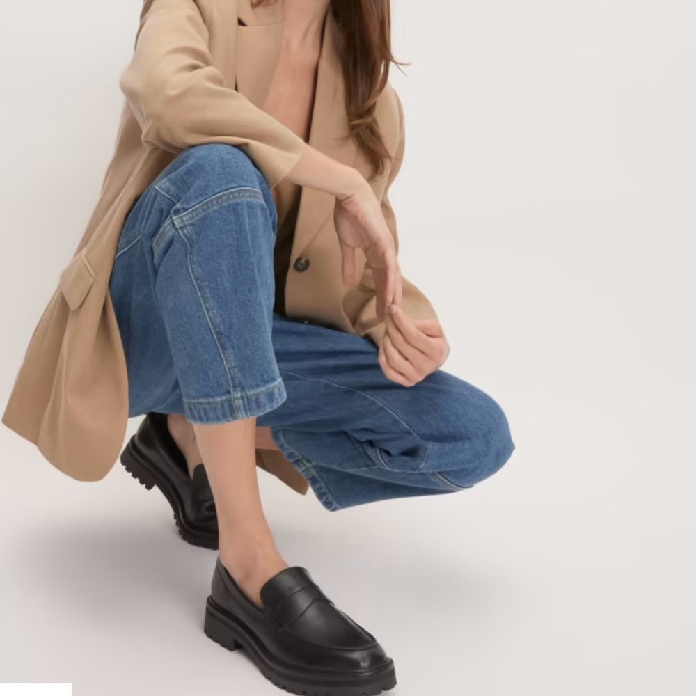 NEW Everlane Black Leather Chunky Lug Sole Loafer in Size 7.5